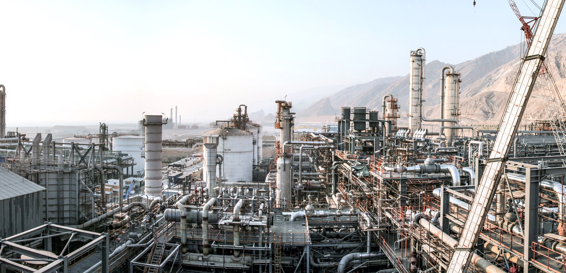 عملیات نصب مکانیکی پروژه متانول سبلان